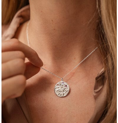 Cadeau voor Oma Levensboom Ketting met Naam | Stel zelf samen