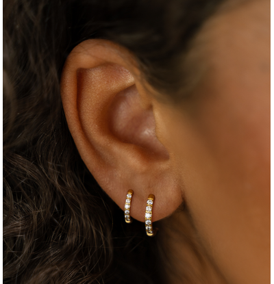 Dikomrande Goudkleurige Stalen Tunnel Piercing | Op voorraad | Fort Tempus Dikomrande Goudkleurige Stalen Tunnel Piercing | Op voorraad | Fort Tempus