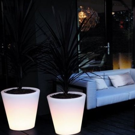 Pure Straight Led Light - Unieke verlichte bloempot voor zowel ... Pure Straight Led Light - Unieke verlichte bloempot voor zowel ...