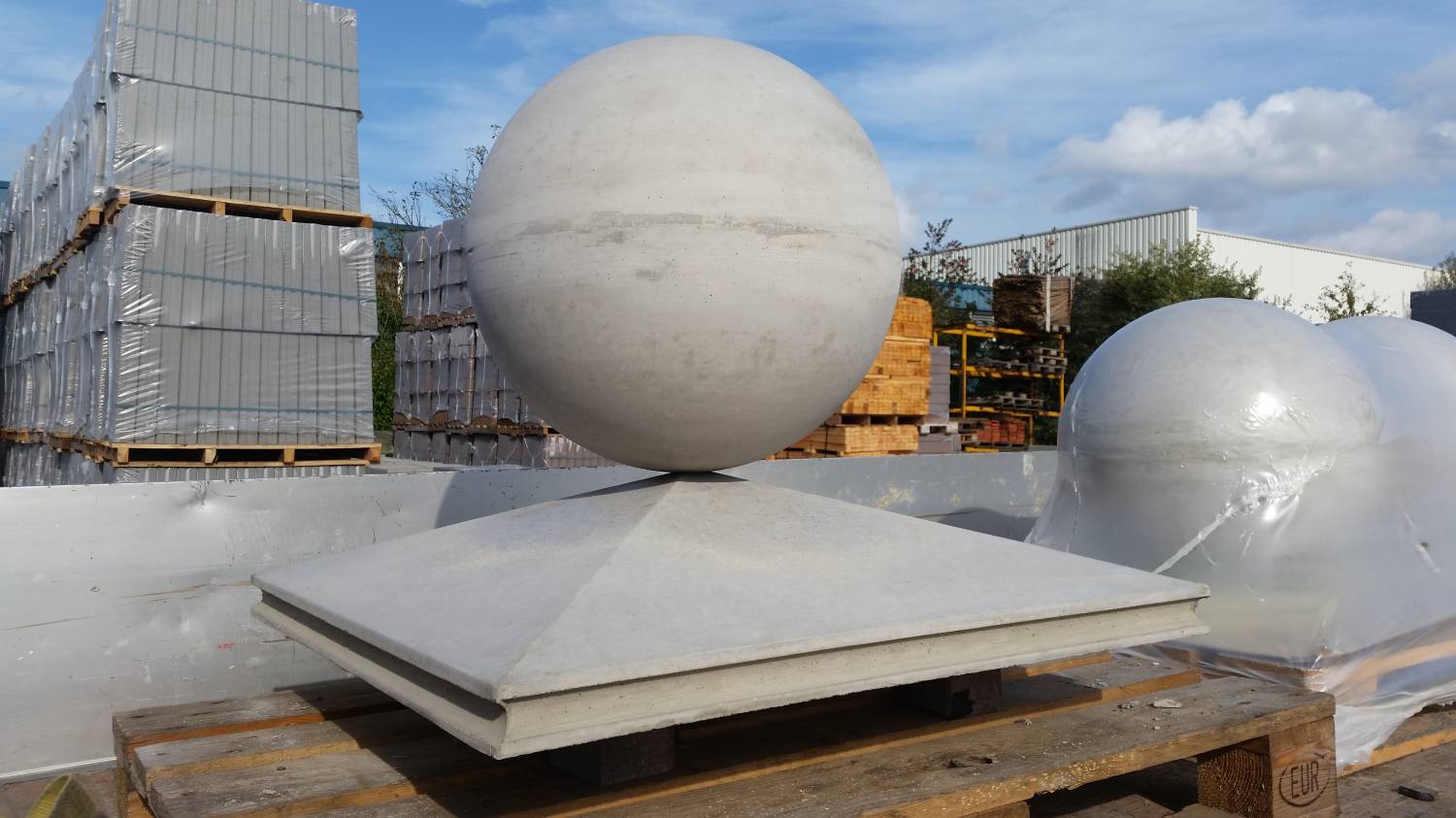 Voordelen van prefab of sierbeton online kopen