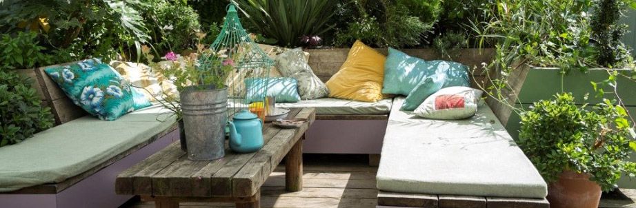 Breng de zomer in je tuin met de frisse Farrow & Ball verfkleuren