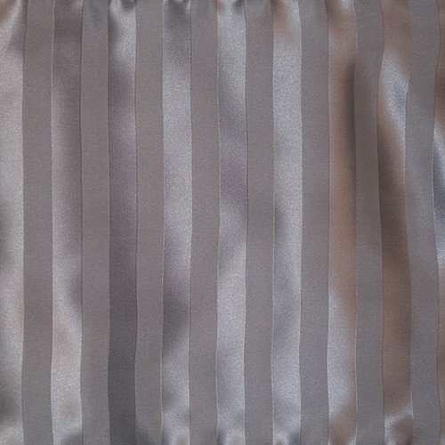 Silk Heaven Zijden dekbedovertrek Stripes Grey+ gratis service set Silk Heaven Zijden dekbedovertrek Stripes Grey+ gratis service set