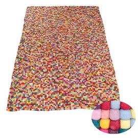 Vloerkleed bolletjes wol Vloerkleed bolletjes wol