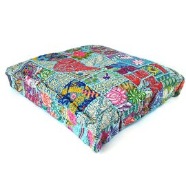 Loungekussen blauw patchwork Loungekussen blauw patchwork