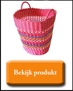 Roze plastic opbergmand