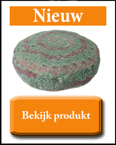 Groot vloerkussen kelim design