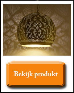 Bekijk de open grote hanglamp