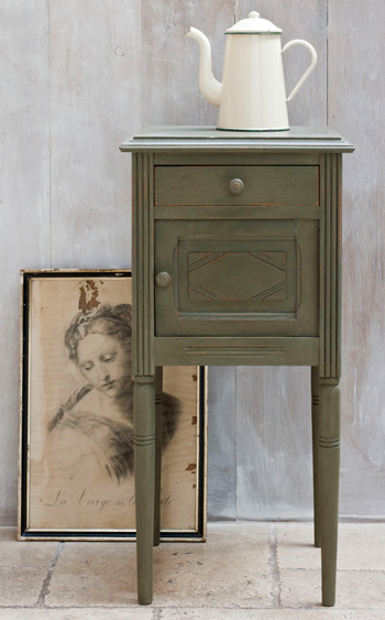 Annie Sloan Olive 14
