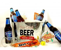 Cadeautips Bierpakket Bavaria Bierkoeler + Flesopener Cadeautips Bierpakket Bavaria Bierkoeler + Flesopener