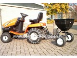 Zoutstrooier Achter Zitmaaier - Quad - Frontmaaier - Heftruck - Auto of Duwmodel Degelijke Zoutstrooier voor Zitmaaier, Tuintrekker - Frontmaaier, Heftruck, Quad, Auto of Duwmodel