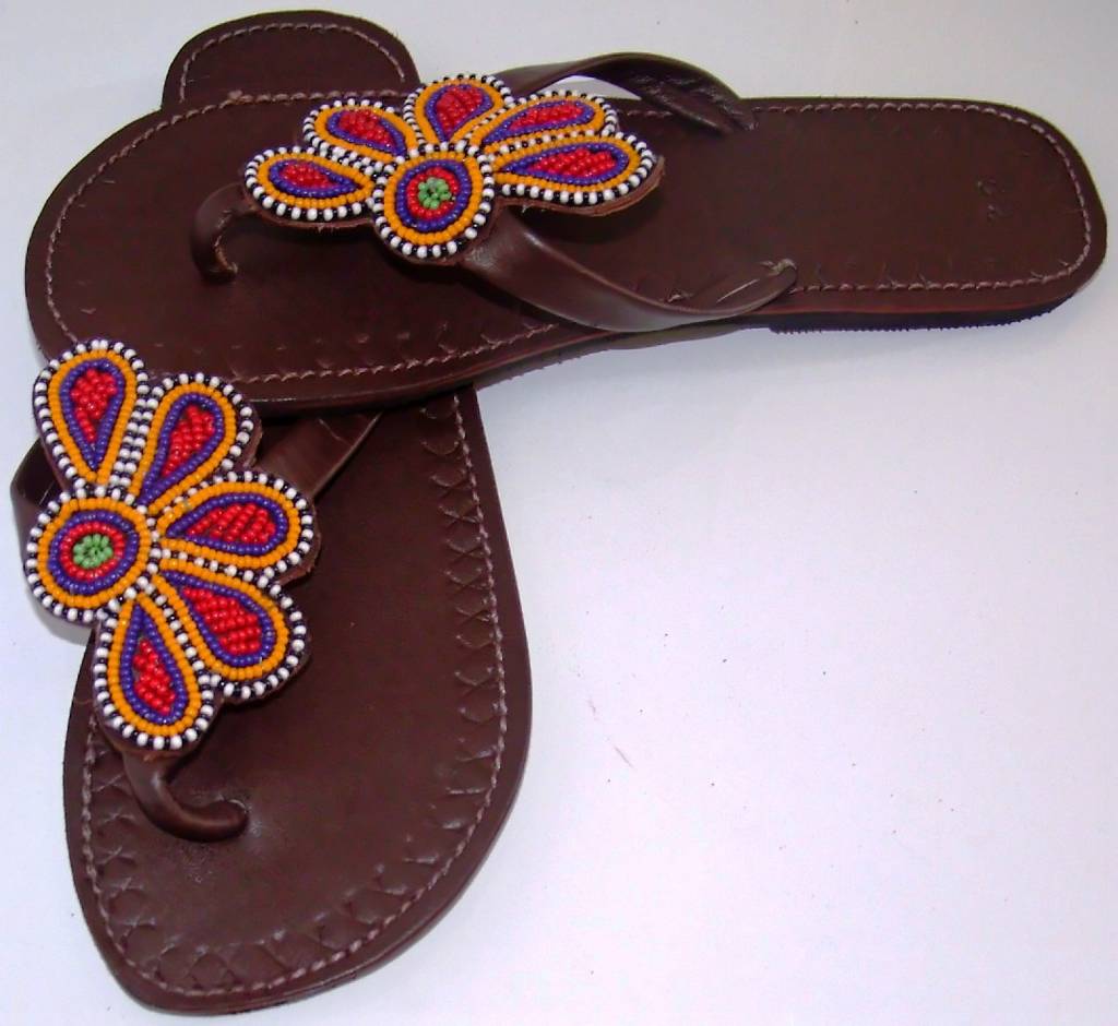 RAINBOW-TZ BLOG: SANDALS ZA KIMASAI