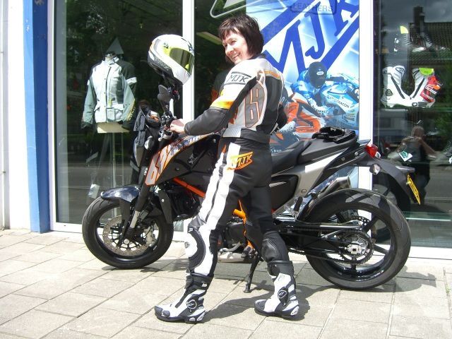 Wat is de beste en meest comfortabele motorkleding voor alle seizoenen?