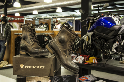 Motorkledingcenter Rev'it schoenen