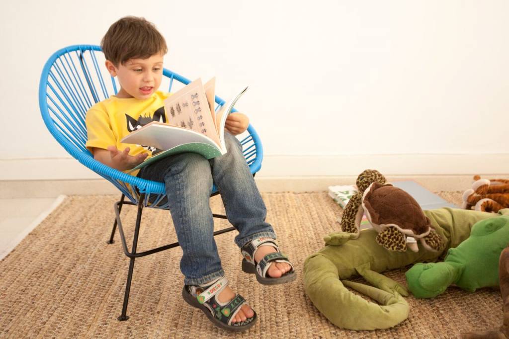 acapulco kids chair white the original acapulco chair la silla acapulco kids