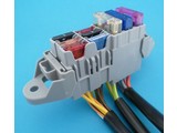 R01600 Zekeringenblok 6xsteek + 3xmaxi
