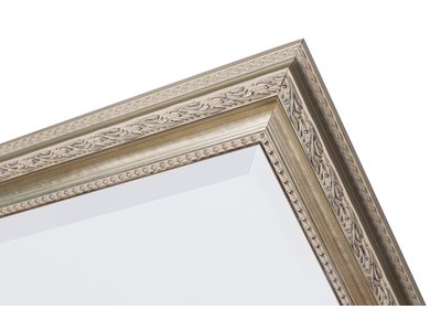 Pizzo - Bescheiden Italiaanse Barok Spiegel - Licht Zilver Gekleurd