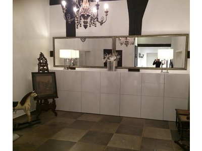 Rieti spiegel met zilveren lijst