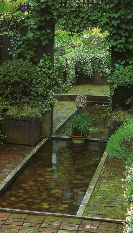 De-tuinspiegel-vergroot-je-tuin