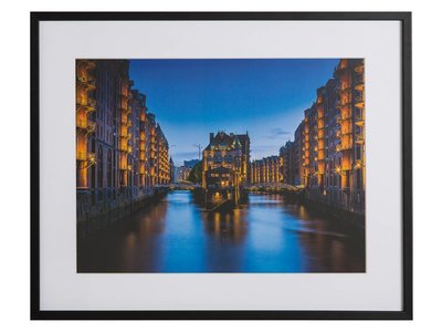 Hamburg by Claudio Testa