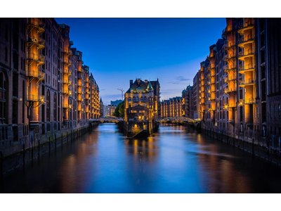 Hamburg by Claudio Testa