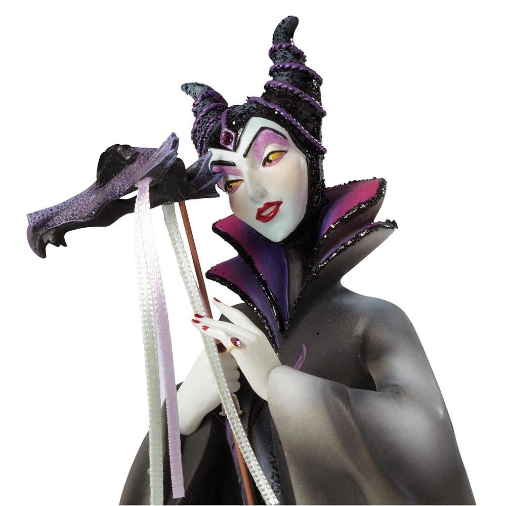 Disney Showcase Maleficent Masquerade - Friends 2 Hold On ...