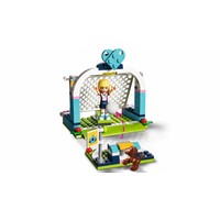 41330 Friends Stephanie`s voetbaltraining
