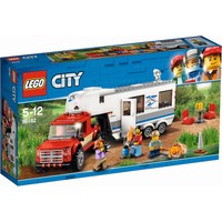 60182 City Pick-up truck en caravan