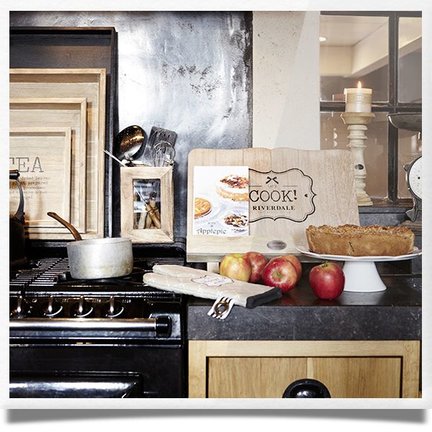 Riverdale kitchen