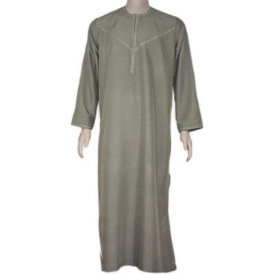 Arabischer Anzug mit Stickerei in Khaki