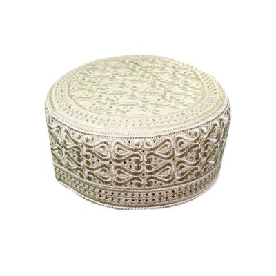 Balouchi cap with embroidery