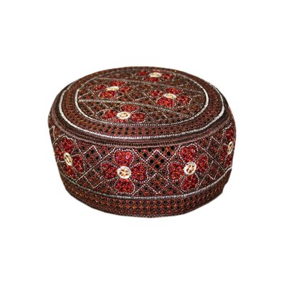 Balouchi cap with embroidery