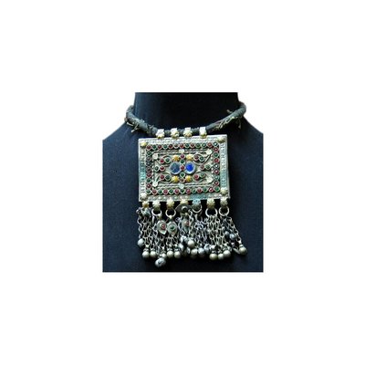 Tribal necklace with big pendant