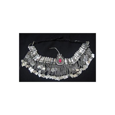 Headdress tribal with fishes and pink stone