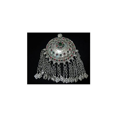 Tribal Pendant - Brüstchenform with chain