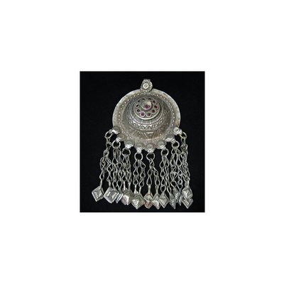 Tribal Pendant - Brüstchenform with chain