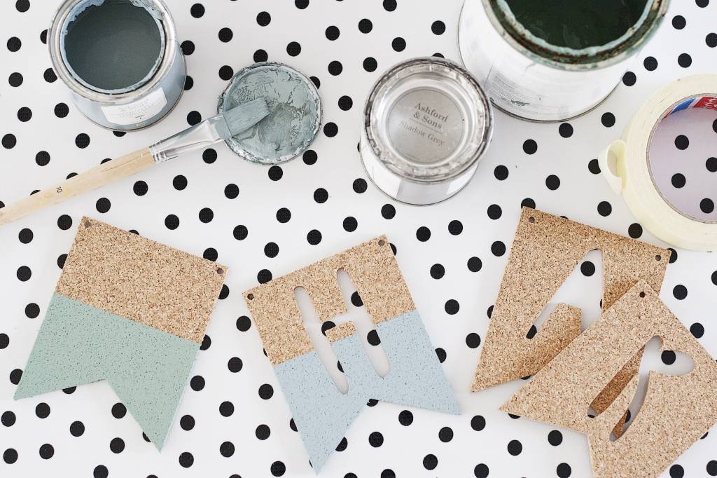 DIY met onze lettervlaggetjes van kurk