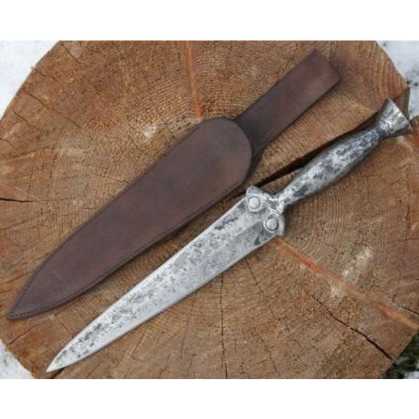 Hallstatt knife (Late Bronze Age)