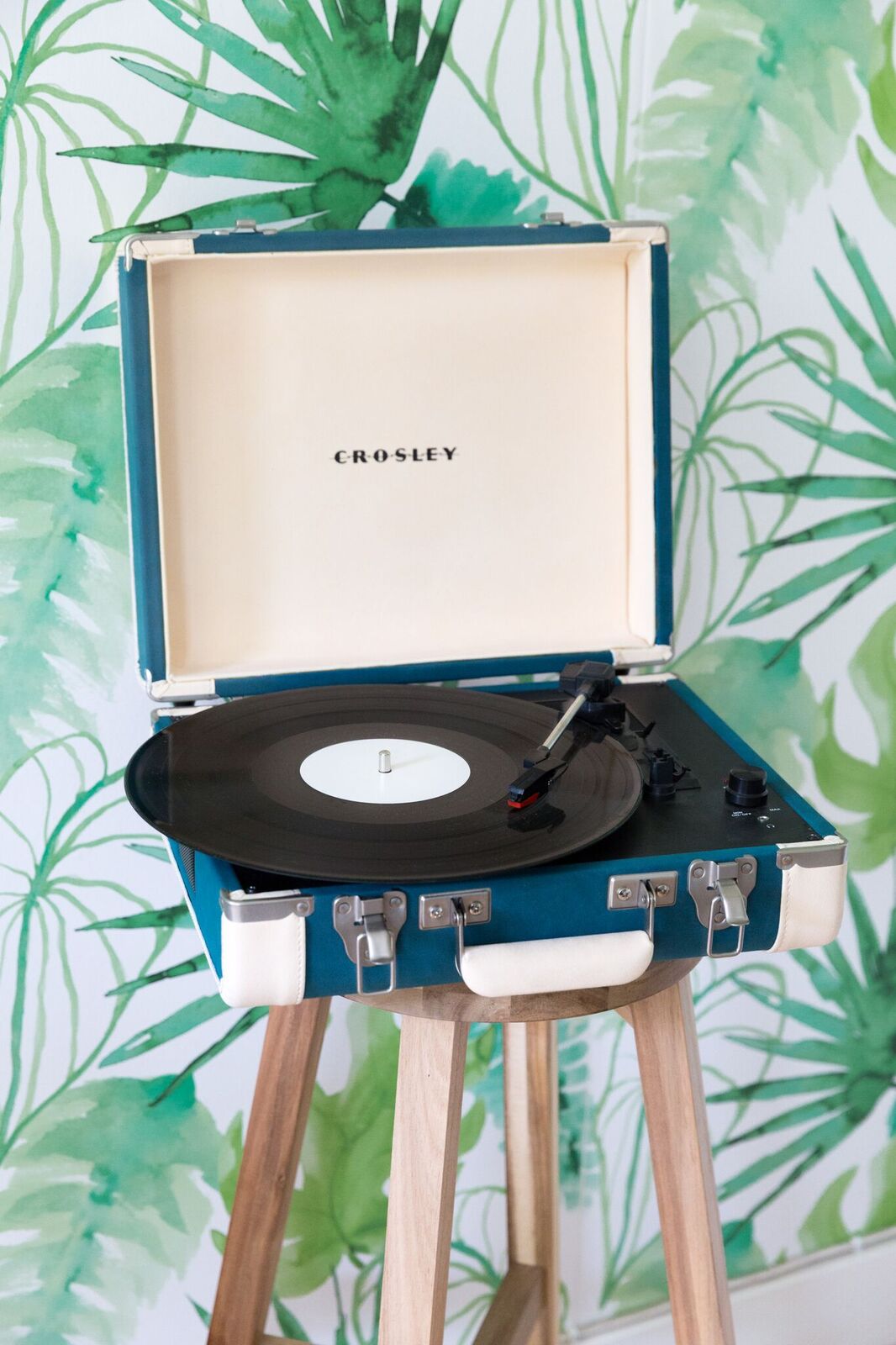 Crosley executive blauw