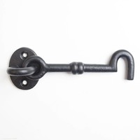 Gietijzeren deurhaak zwart gelakt 125mm