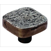 Gietijzeren kastdeurknop 32mm hamerslag-pewter effect