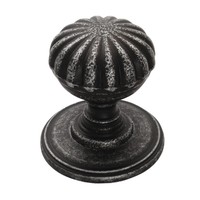 Gietijzeren kastdeurknop 32mm - bloem Pewter