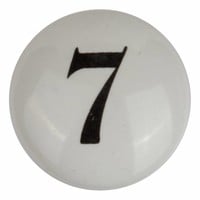 Porseleinen meubelknop nummer 7