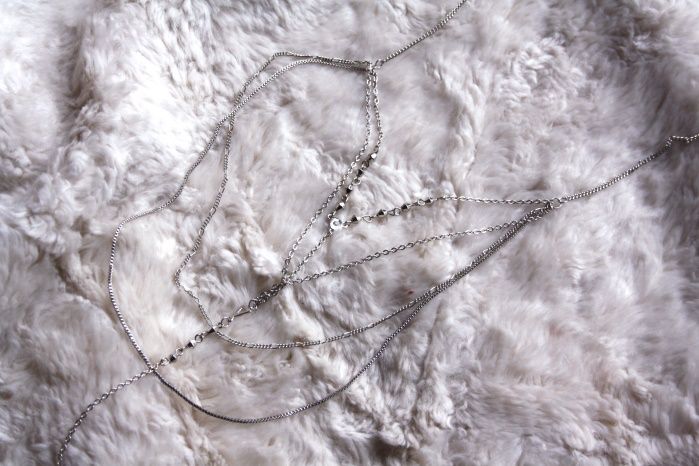Silver layer necklace