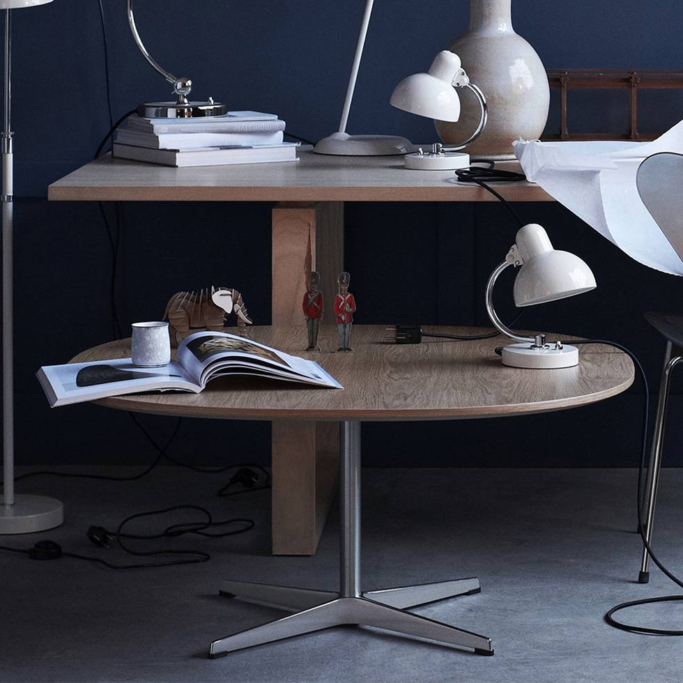 Fritz Hansen Coffee Table Series Supercircular Article Description