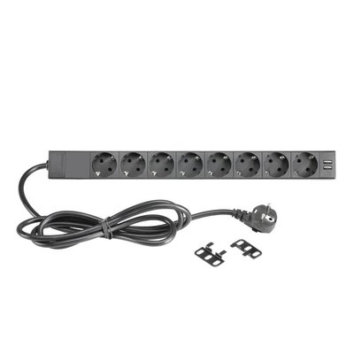 Adam Hall 19 inch 8-weg stroomverdeler met 2-weg USB-lader