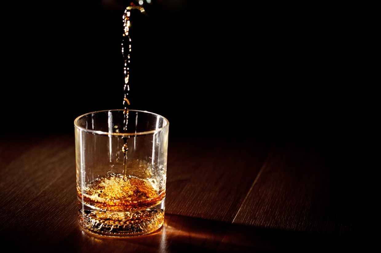 Gerijpte cachaça, van groen geel tot puur goud