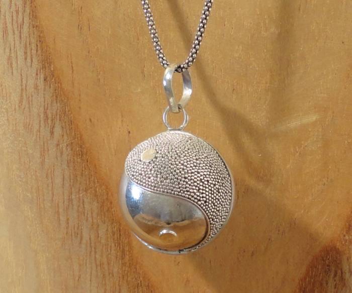 Pregnancy pendant yin yang - Things that make you feel good