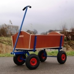 Houten bolderkarren