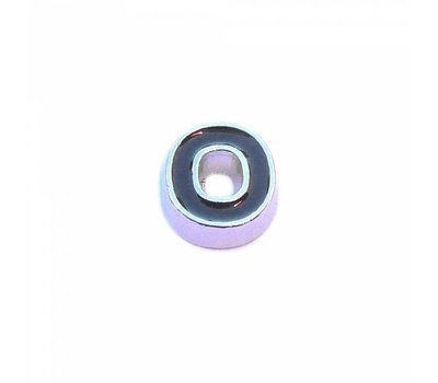 Floating Charms. Floating charm zwarte letter o voor de memory locket