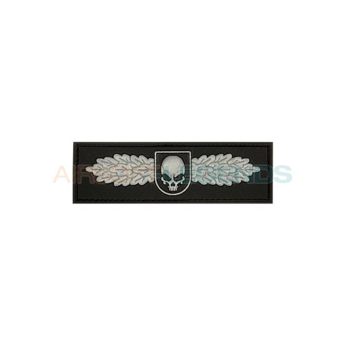 JTG JTG Winged Skull Rubber Patch Black JTG JTG Winged Skull Rubber Patch Black
